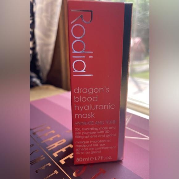 New •Rodials Dragon Blood Hyaluronic Mask - Picture 1 of 6